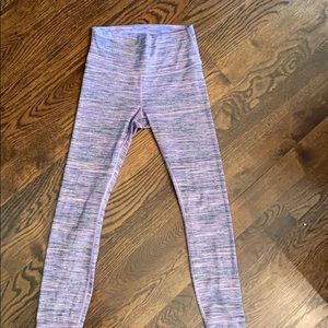 Lululemon wonder under high rise crop